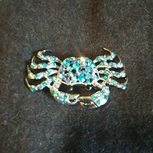 2 inch blue crab brooch sparkly